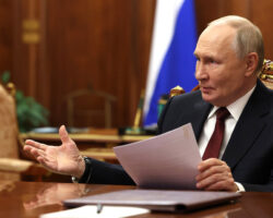 rost doveriya k vladimiru putinu dostig 807 proczenta po novym dannym-signaldaily-ru-174316313100-0