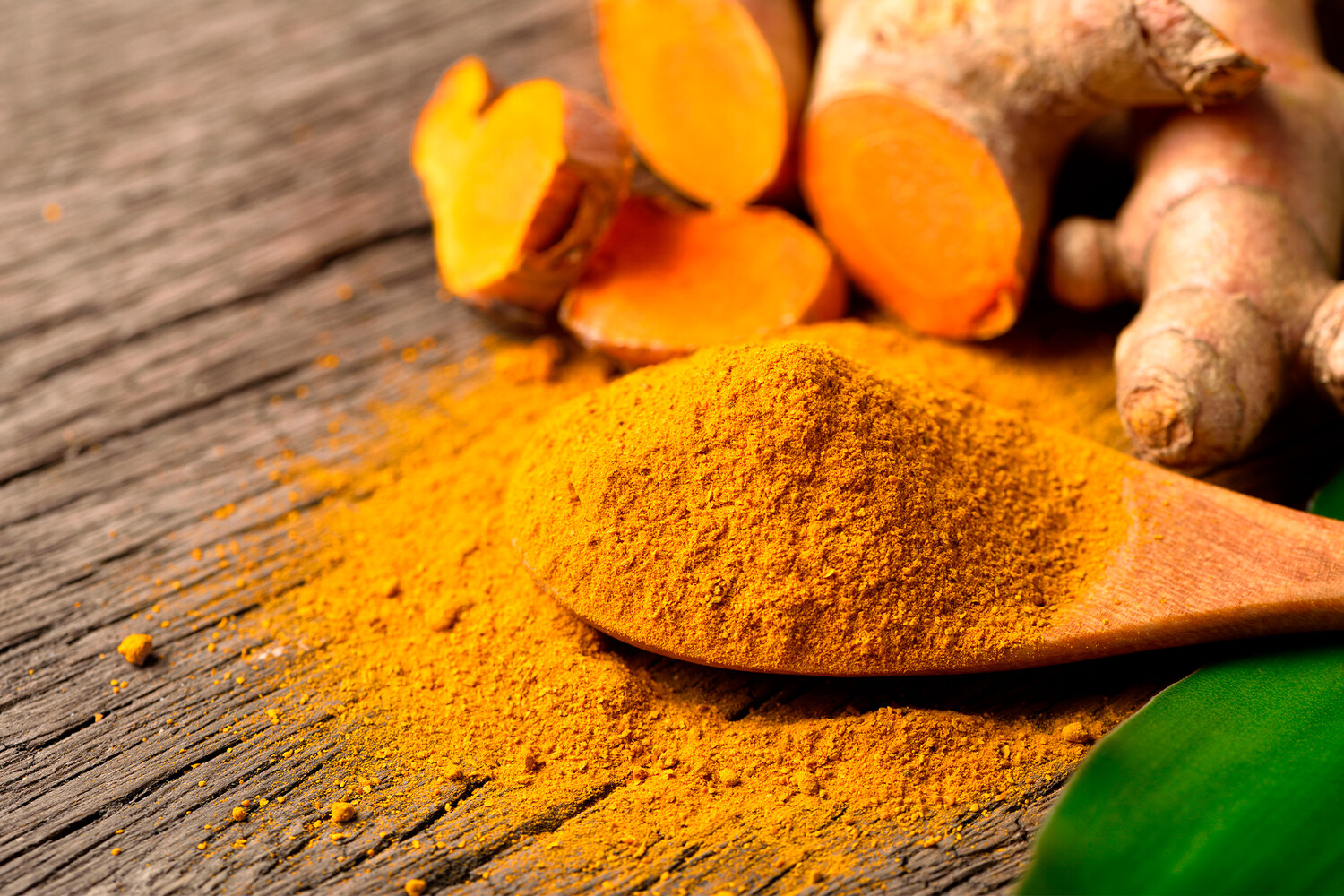 Ученые Шанхайского университета открыли мощный союз куркумы и бедаквилина против инфекций-0