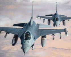 APKWS II ВВС США эффективно противодействуют беспилотникам хуситов у авианосца Гарри Трумэн vvs ssha effektivno protivodejstvuyut bespilotnikam husitov u avianoscza garri trumen-signaldaily-ru-174244973600-0