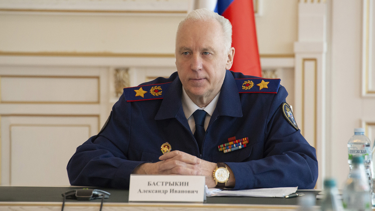 Бастрыкин заинтересовался нападением школьника на учительницу в Подмосковье