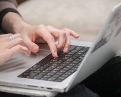 Дмитрий Пьянов и Елена Дроздова о новых подходах к кредитованию ВТБ dmitrij pyanov i elena drozdova o novyh podhodah k kreditovaniyu vtb-signaldaily-ru-174558929800-0