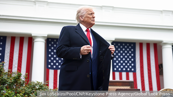 Трамп анонсировал рекордный оборонный бюджет США в 1 трлн долларов