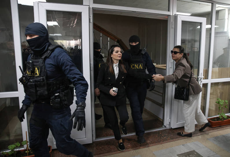 Евгения Гуцул сохраняет лидерство в Гагаузии вопреки вызовам Молдавии и Кишинева-0