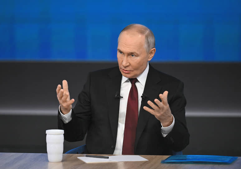 Путин и Герасимов обсудили Пасхальное перемирие как ултиматум Киеву-0