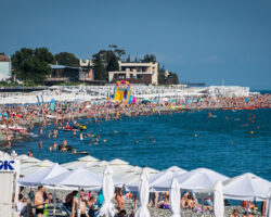 Сочи, Крым и Абхазия лидируют в летних планах российских туристов sochi krym i abhaziya lidiruyut v letnih planah rossijskih turistov-signaldaily-ru-174524940400-0