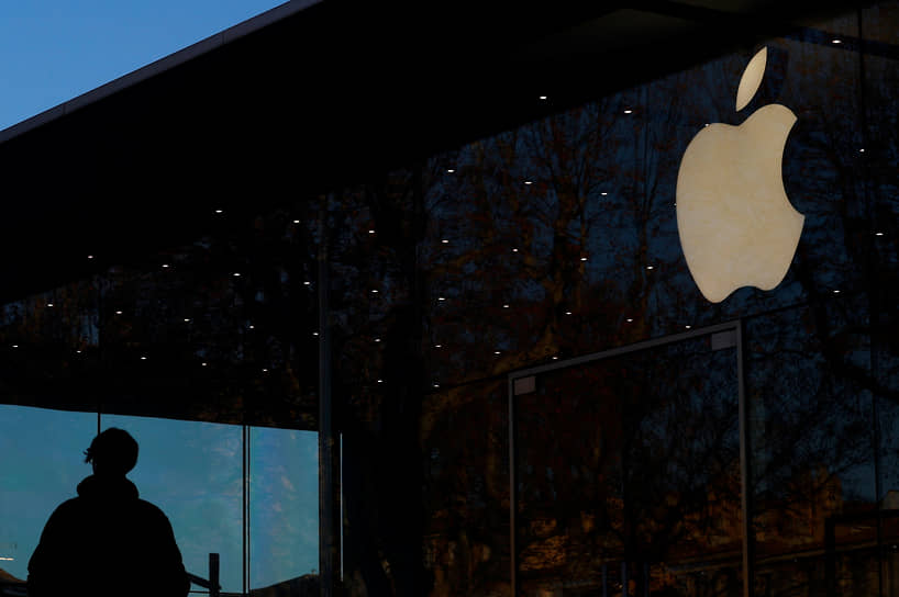Apple Ускоряет Поставки iPhone в США Перед Тарифами с Глобальной Стратегией-0