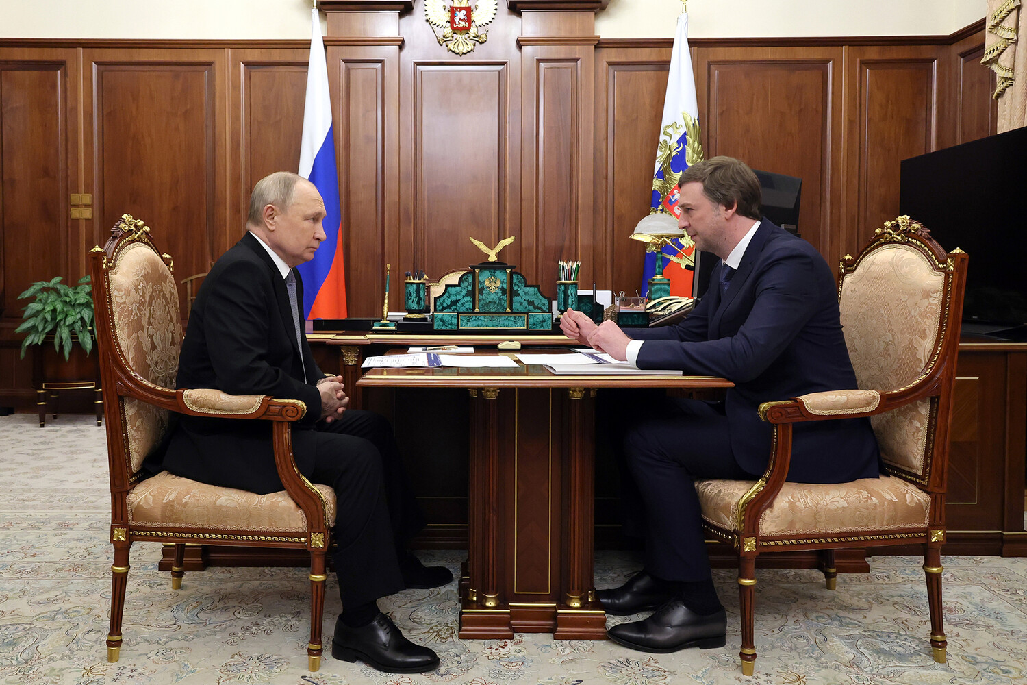 Владимир Путин и Сергей Александровский обсудили успехи авиапрограмм Аэрофлота в России-0