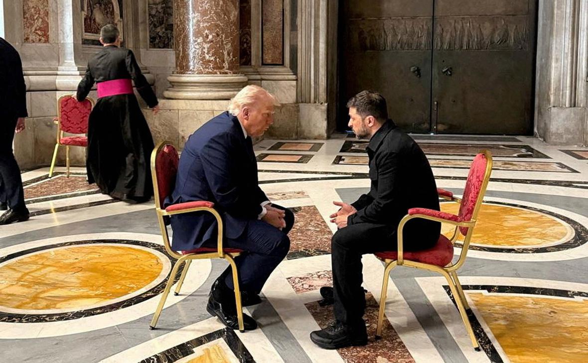 Дональд Трамп и Владимир Зеленский (Ukrainian Presidential Press Service / Reuters)