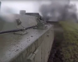 Боец «Ахмата» Туча провёл два дня среди тел ВСУ в окопе под Клещеевкой boecz ahmata tucha provyol dva dnya sredi tel vsu v okope pod kleshheevkoj-signaldaily-ru-174782612600-0