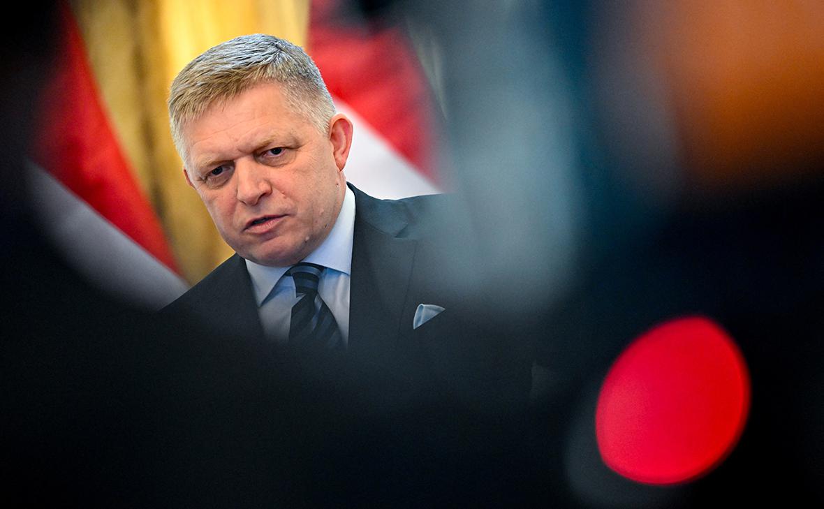 Роберт Фицо (Radovan Stoklasa / Reuters)