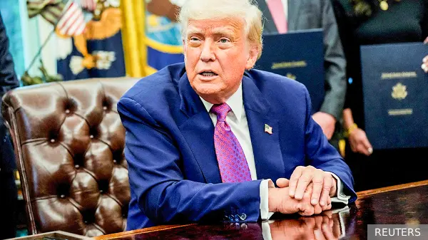 Трамп призвал Украину немедленно согласиться на переговоры с Россией