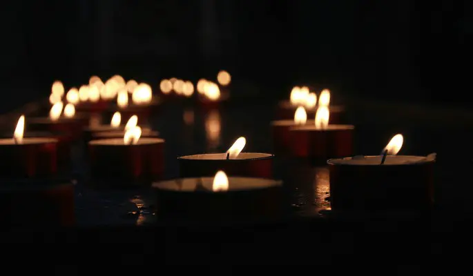 Внезапно: не стало певицы и актрисы, чье имя прогремело на весь мир