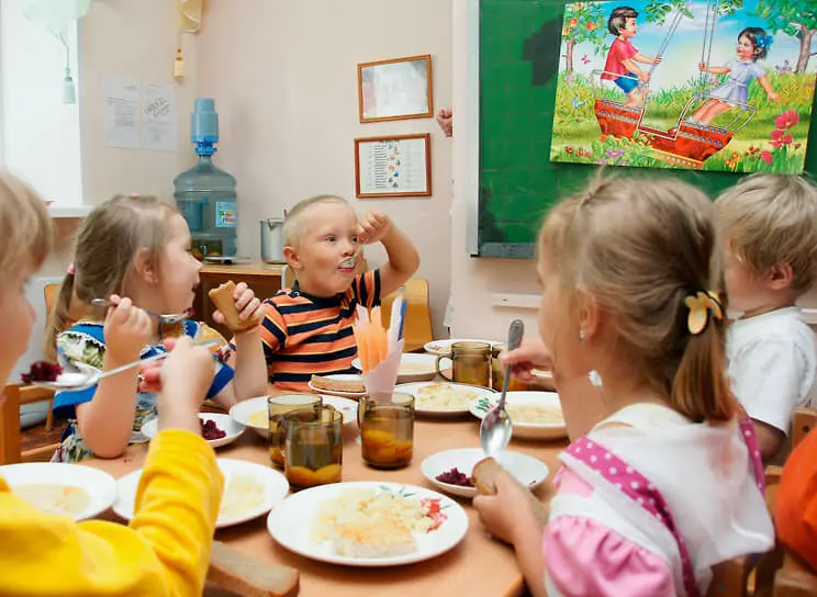 Минпросвещения и Infant School начинают позитивные разговоры о важном для дошкольников-0