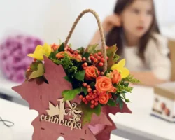 Яркие букеты от Panin Plants и подарки Flowwow на День знаний | Новости ВСК yarkie bukety ot i podarki na den znanij novosti vsk-signaldaily-ru-0