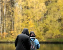 aleksandr ilin rasskazal o solnechnom oktyabre v moskve s komfortnoj prohladoj-signaldaily-ru-0