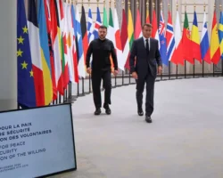 Макрон и Зеленский обсудили финальные гарантии безопасности Украины от НАТО makron i zelenskij obsudili finalnye garantii bezopasnosti ukrainy ot nato-signaldaily-ru-0