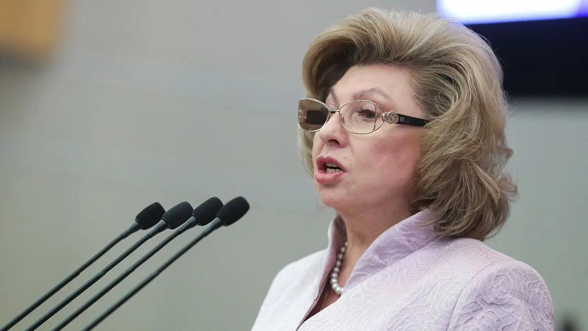 Москалькова выступила против помещения обвиняемых в клетки в зале суда