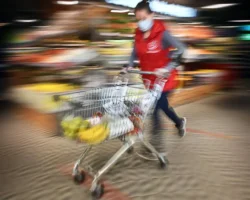 Роспотребнадзор и ЦРПТ усиливают контроль за качеством продуктов rospotrebnadzor i czrpt usilivayut kontrol za kachestvom produktov-signaldaily-ru-0