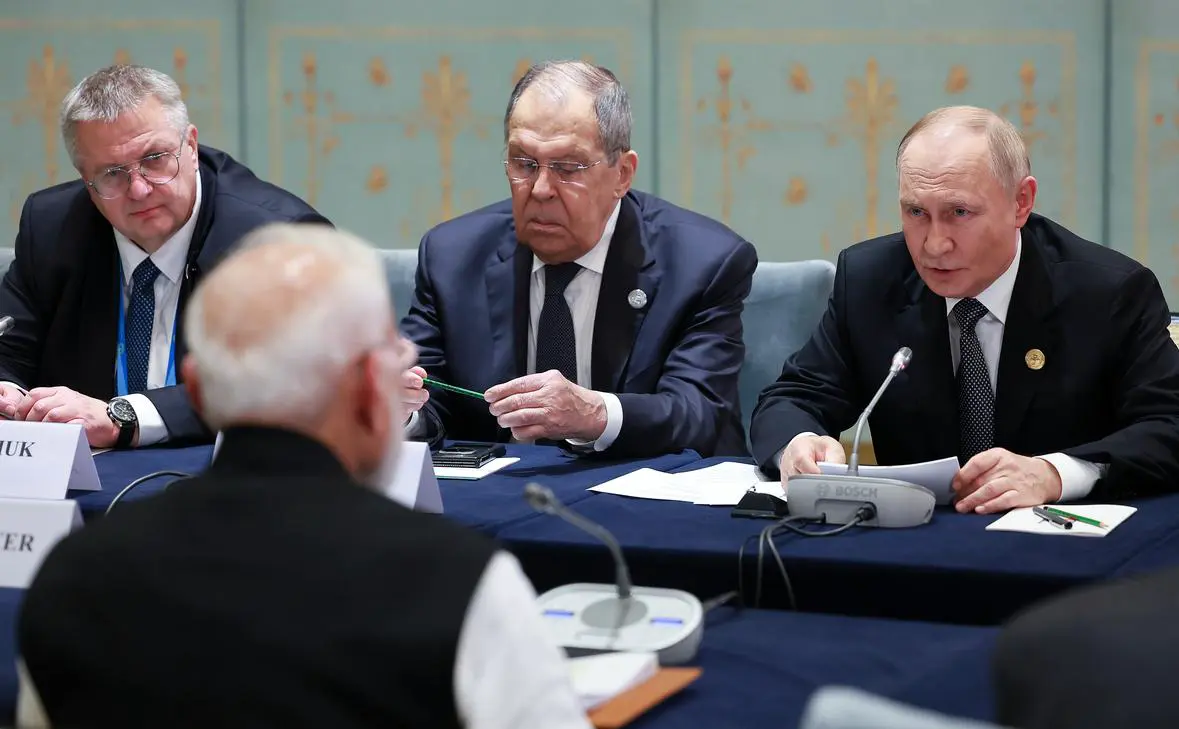 Путин во время встречи с Моди на полях саммита ШОС в Тяньцзине (Владимир Смирнов / РИА Новости)