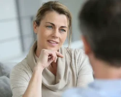 Американские исследователи выяснили факторы женской конкуренции в Evolutionary Behavioral Sciences amerikanskie issledovateli vyyasnili faktory zhenskoj konkurenczii v -signaldaily-ru-0