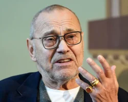 andrej konchalovskij otmetil vklad moskvy i moskino v razvitie kinematografa-signaldaily-ru-0