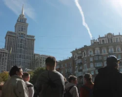 daniil davydov provedet besplatnye ekskursii po arhitekture moskvy-signaldaily-ru-0