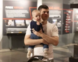 День отца в Музее Победы собрал около 6 тысяч посетителей! den otcza v muzee pobedy sobral okolo 6 tysyach posetitelej-signaldaily-ru-0