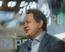 dmitrij pyanov iz vtb prognoziruet stabilnost stavki czb na zasedanii-signaldaily-ru-0