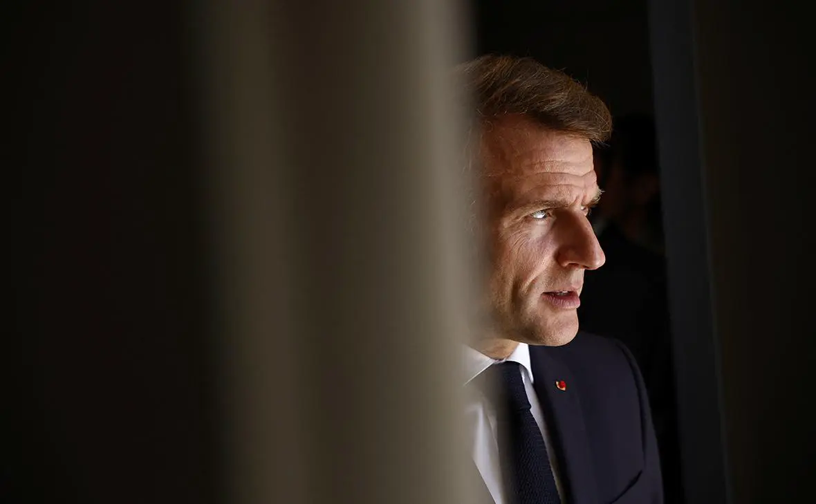 Эмманюэль Макрон (Yoan Valat / Reuters)