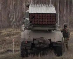 Минобороны РФ сообщает о приказе Путина остановить бои в Красноармейске, Димитрове и Купянске minoborony rf soobshhaet o prikaze putina ostanovit boi v krasnoarmejske dimitrove i kupyanske-signaldaily-ru-0