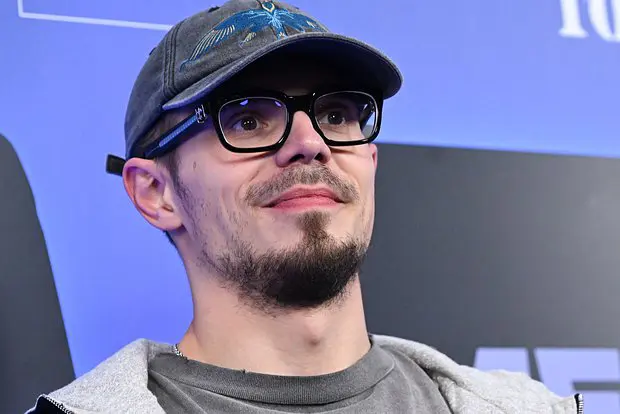 Никита Ефремов