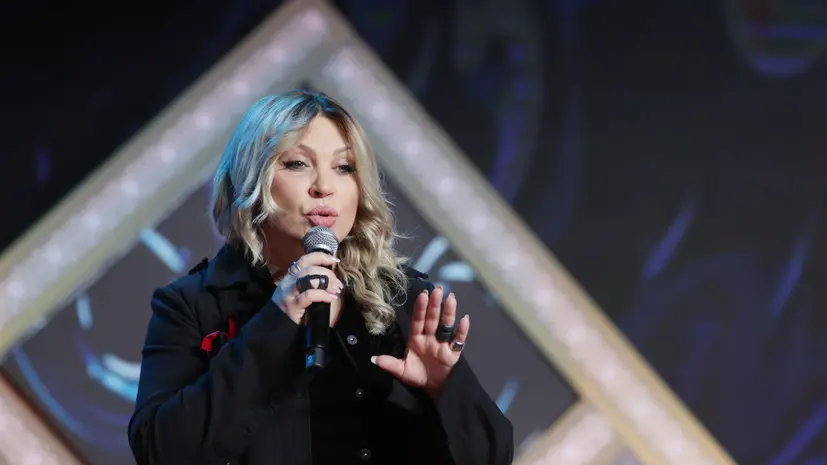 Певица Ая вышла на сцену после двухлетнего перерыва