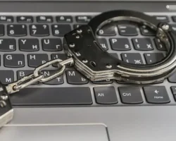 sergej kuzmenko iz roskachestva rasskazal o novyh ugrozah moshennichestva s golosami-signaldaily-ru-0