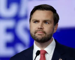 snaryad razorvalsya nad kortezhem dzhej di vensa v kalifornii-signaldaily-ru-0