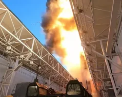 Владимир Путин отметил уникальные возможности ракеты «Буревестник» перед Tomahawk vladimir putin otmetil unikalnye vozmozhnosti rakety burevestnik pered -signaldaily-ru-0
