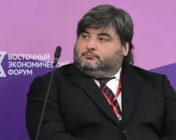 Владимир Путин укрепил стратегическое партнерство с новым главой управления Вадимом Титовым vladimir putin ukrepil strategicheskoe partnerstvo s novym glavoj upravleniya vadimom titovym-signaldaily-ru-0