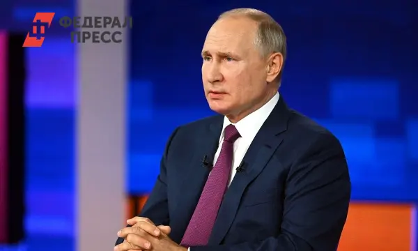 Владимир Путин заявил о развитии демографии в России на основе ценностей-0