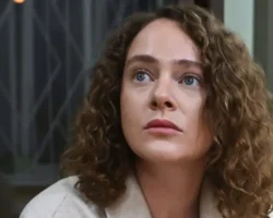 aglaya tarasova i kseniya rappoport posetili domodedovskij sud po delu o kontrabande-signaldaily-ru-0