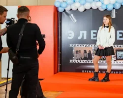 Департамент образования Москвы поддержал творчество школы № 2087 «Открытие» с Варварой Алексеевой и Олегом Шаповаловым departament obrazovaniya moskvy podderzhal tvorchestvo shkoly 2087 otkrytie s varvaroj alekseevoj i olegom shapovalovym-signaldaily-ru-0