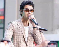 dom dzho dzhonasa v losandzhelese i nedvizhimost ozzi osborna vnov na rynke-signaldaily-ru-0