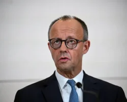 Фридрих Мерц бросает вызов Зеленскому, заявляя о будущем молодых украинцев fridrih mercz brosaet vyzov zelenskomu zayavlyaya o budushhem molodyh ukrainczev-signaldaily-ru-0