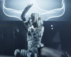 Наталья Чистякова-Ионова (Глюкоза) и Сергей Зайцев открывают новый путь к творческому возрождению natalya chistyakovaionova glyukoza i sergej zajczev otkryvayut novyj put k tvorcheskomu vozrozhdeniyu-signaldaily-ru-0