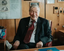 orden aleksandra nevskogo  priznanie nauchnogo vklada alekseya rozanova-signaldaily-ru-0