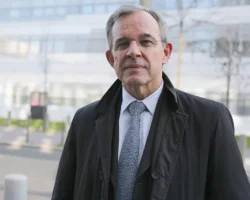 sudba kulturnyh inicziativ terri mariani i frankorossijskogo dialoga-signaldaily-ru-0