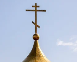 svyatonikolaevskij uspenskij monastyr v dnr okazalsya pod ognyom-signaldaily-ru-0