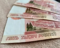 Тенденции зарплат в инвестиционных фондах, строительстве и IT в 2025 году tendenczii zarplat v investiczionnyh fondah stroitelstve i v 2025 godu-signaldaily-ru-0