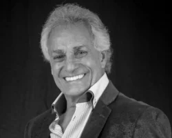 Умер Майкл Делано, звезда трилогии Стивена Содерберга, оставив память umer majkl delano zvezda trilogii stivena soderberga ostaviv pamyat-signaldaily-ru-0