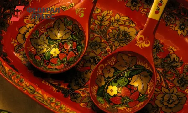 Валентина Матвиенко оценила бренд традиций и стиля Нижегородская Хохлома-0