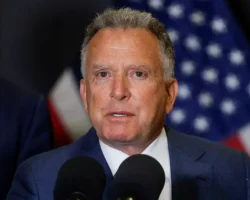 vladimir putin i predstaviteli kremlya ne raskryli kontakty s uitkoffom-signaldaily-ru-0