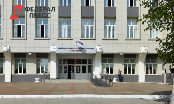 Александр Болдакин открыл выставку семейных историй героев в Ульяновске-0